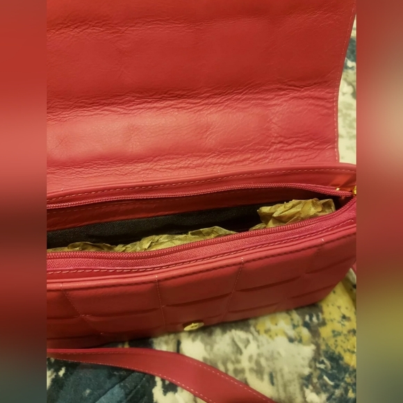 Unica Firenze Made in Italy Quilted Genuine Leather Crossbody Clutch/Bag - Picture 7 of 7